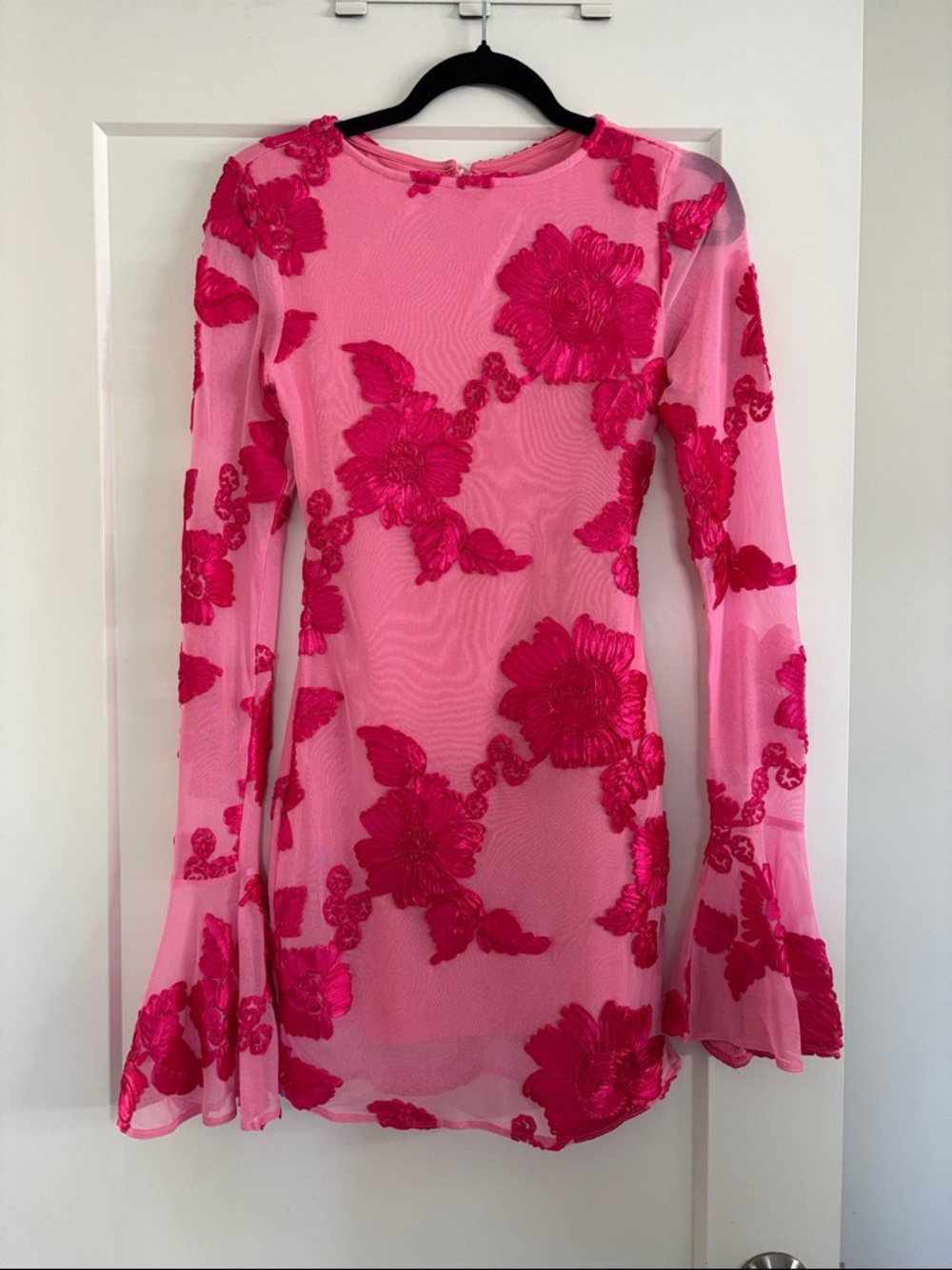 The Commense Romance Floral Backless Mesh Dress